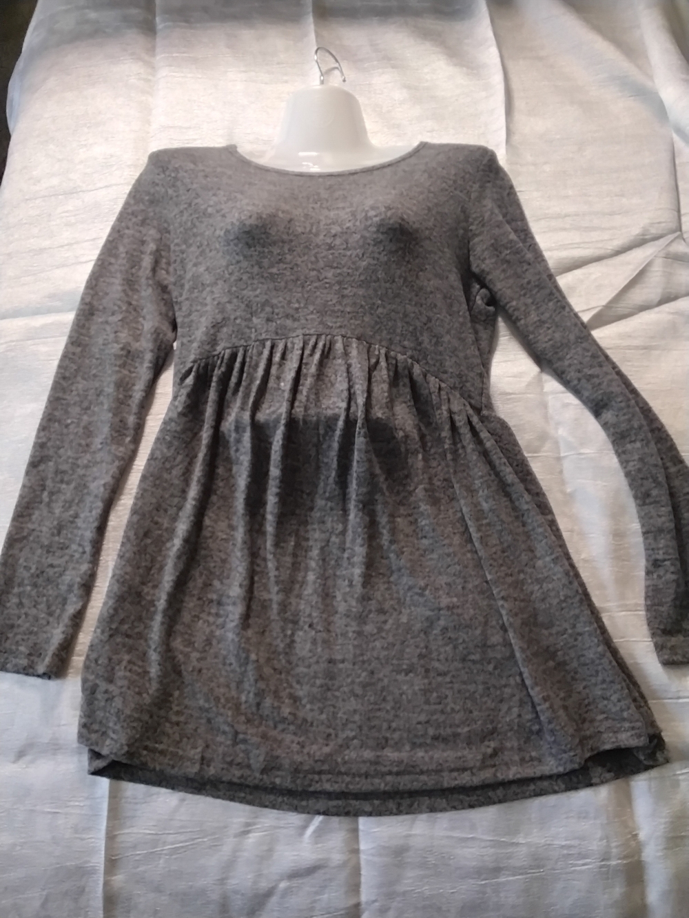Women's Gray Long-Sleeve Empire Waist Dress